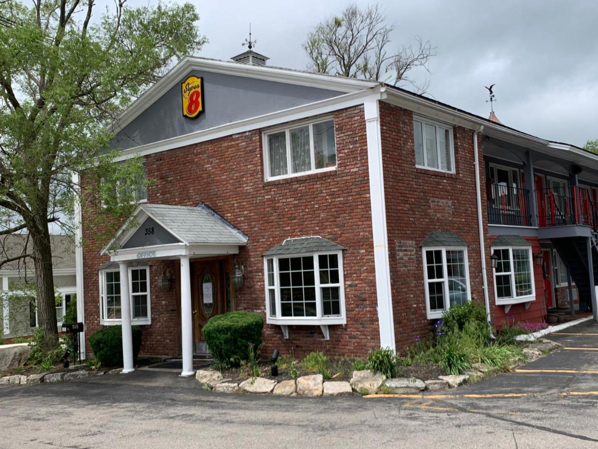 Hotel Super 8 By Wyndham Sturbridge Extérieur photo